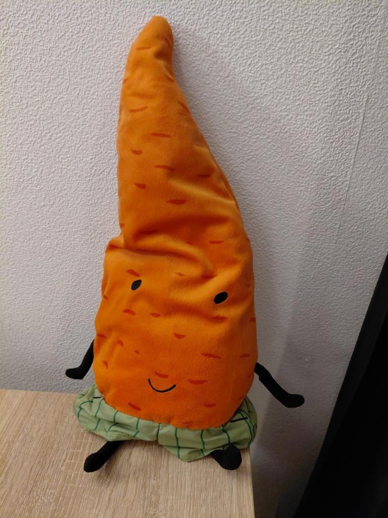 Ikea Torva Wortel Knuffel - Zo goed als nieuw, Kinderen en Baby's, Oranje, Overige typen, Zo goed als nieuw, Middelgroot (20 tot 80 cm)