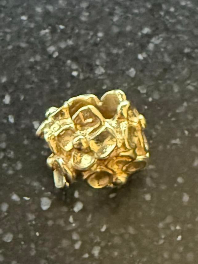 Prachtige 18 karaat gouden Trollbeads Hortensia bedel, Ophalen of Verzenden, Zo goed als nieuw, Trollbeads, 1 bedel