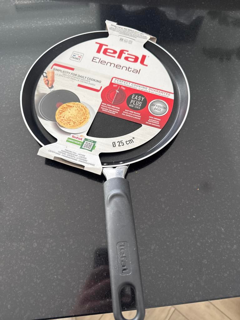 Tefal pannenkoekenpan 25 cm, Keramische plaat, Ophalen of Verzenden, Koekenpan of Braadpan, Nieuw