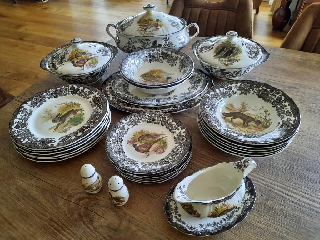 The Royal Worcester Palissy game Engels 6-delig jachtservies, Ophalen of Verzenden, Zo goed als nieuw, Overige stijlen, Aardewerk