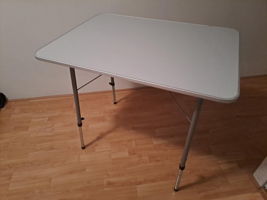 Verstelbare campingtafel - Ideaal voor elke kampeerder, Caravans en Kamperen, Kampeermeubelen, Ophalen, Zo goed als nieuw, Campingtafel