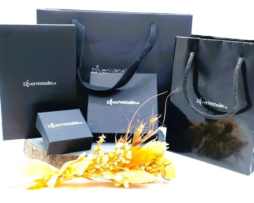 Granaten ketting met gouden bolslot, 72 cm, Verzenden, Goud, Ketting, Met edelsteen