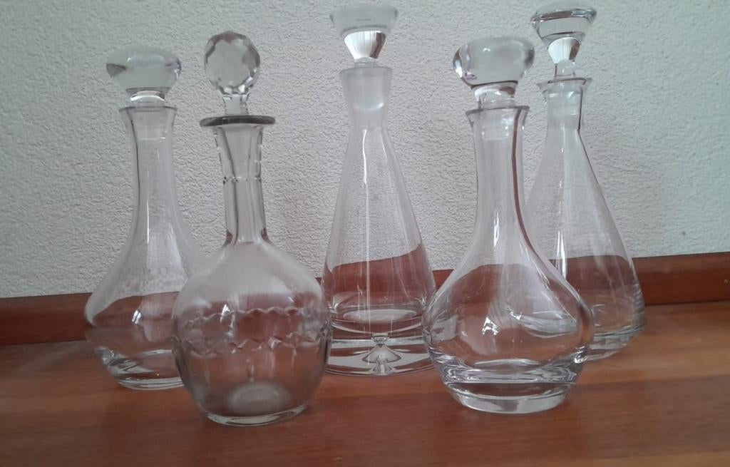 Set van 5 glazen karaffen met stoppen, Antiek en Kunst, Antiek | Glas en Kristal, Ophalen