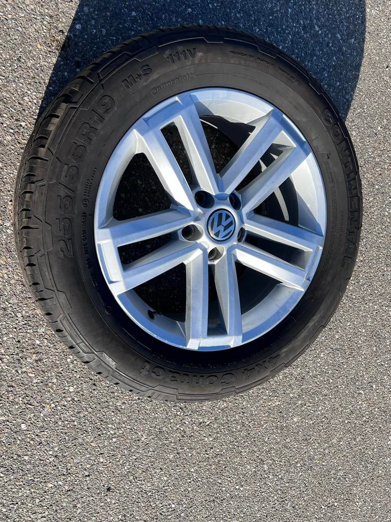 19” Originele VW Amarok  Cantera velgen Continental banden, Auto-onderdelen, Banden en Velgen, Gebruikt, 255 mm, Banden en Velgen