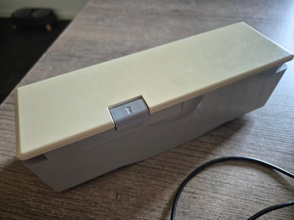 Bernina accessoires box voor oude serie A modellen, Ophalen of Verzenden, Zo goed als nieuw, Toebehoren, Bernina