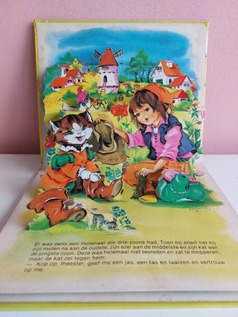 Pop-up sprookjesboek De Gelaarsde Kat - sprookje, Boeken, Ophalen of Verzenden, Gelezen, Giovanni Francesco Straparola