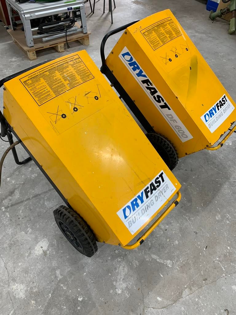Bouwdroger ontvochtiger te huur dryfast DF600 en DF200, Ophalen, Zo goed als nieuw