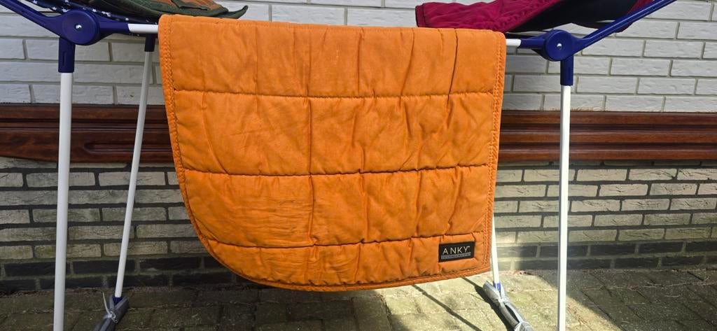 Meerdere nette dekjes anky eskadron FULL, Ophalen of Verzenden, Dressuur