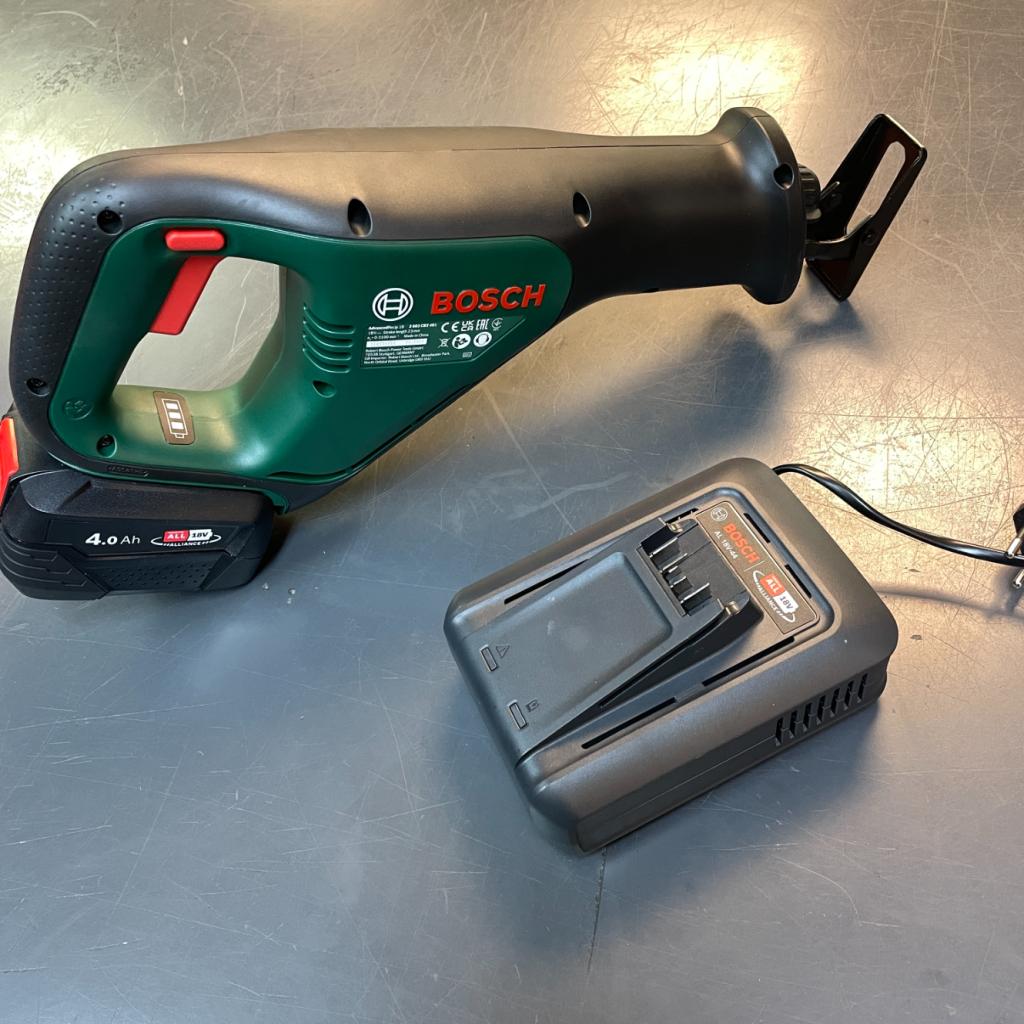 Bosch Advancerecip 18 reciprozaag + accu 4.0 AH + lader, Doe-het-zelf en Verbouw, Gereedschap | Zaagmachines, Bosch, Nieuw, Support@bosch.com