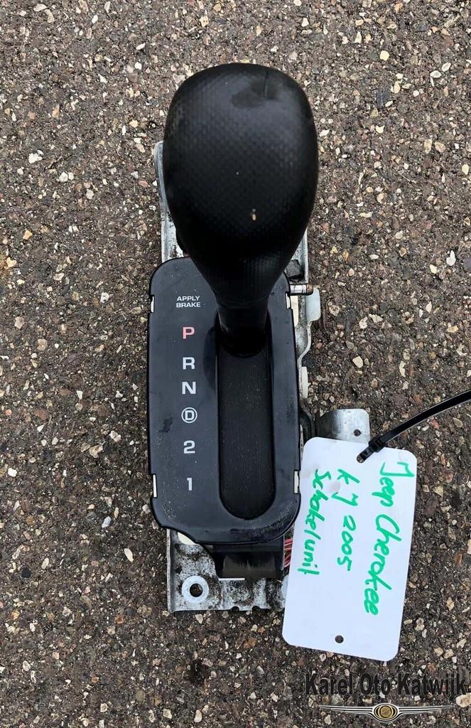 Schakelpook Automaat Jeep Cherokee KJ 3.7 i. 2005, Gebruikt, -, -, Ophalen of Verzenden