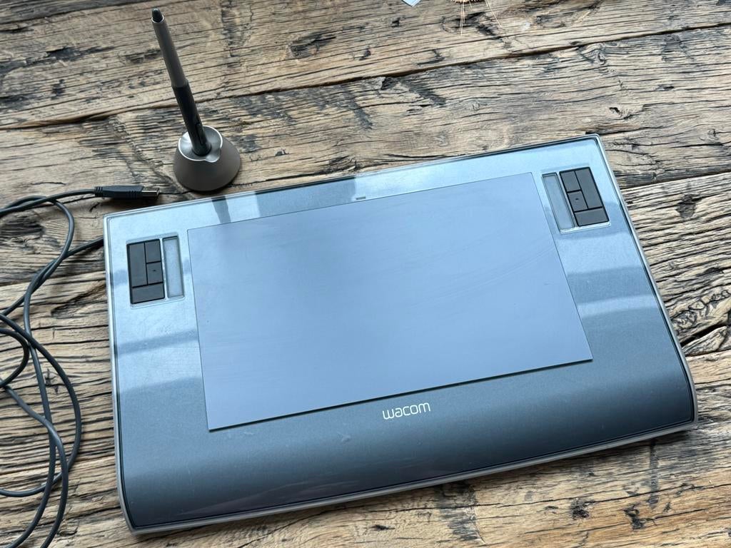 Wacom Intuos 3 tekentablet PTZ-631W, Computers en Software, Tekentablets, Ophalen of Verzenden, Gebruikt, Bedraad