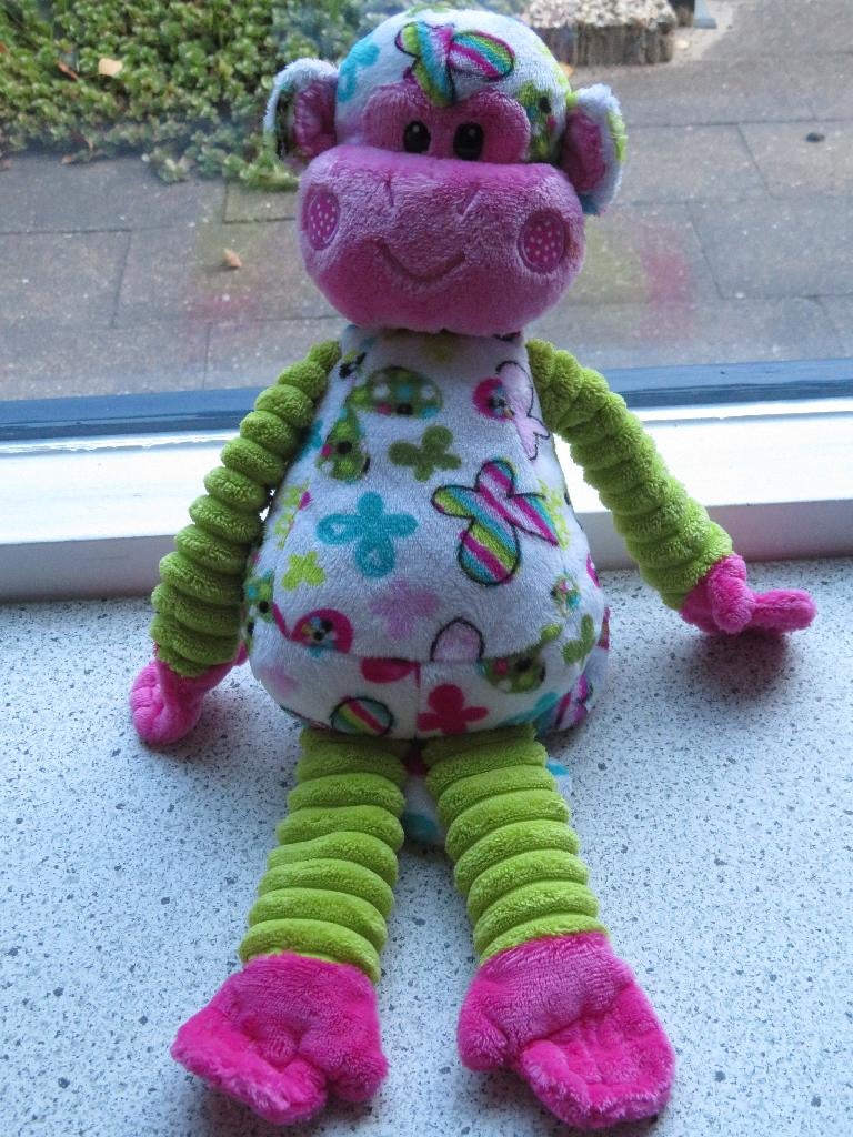 Vrolijk gekleurde aap van DOUGLAS the cuddly toy, Wasbaar, Ophalen of Verzenden, Zo goed als nieuw, Middelgroot (20 tot 80 cm)