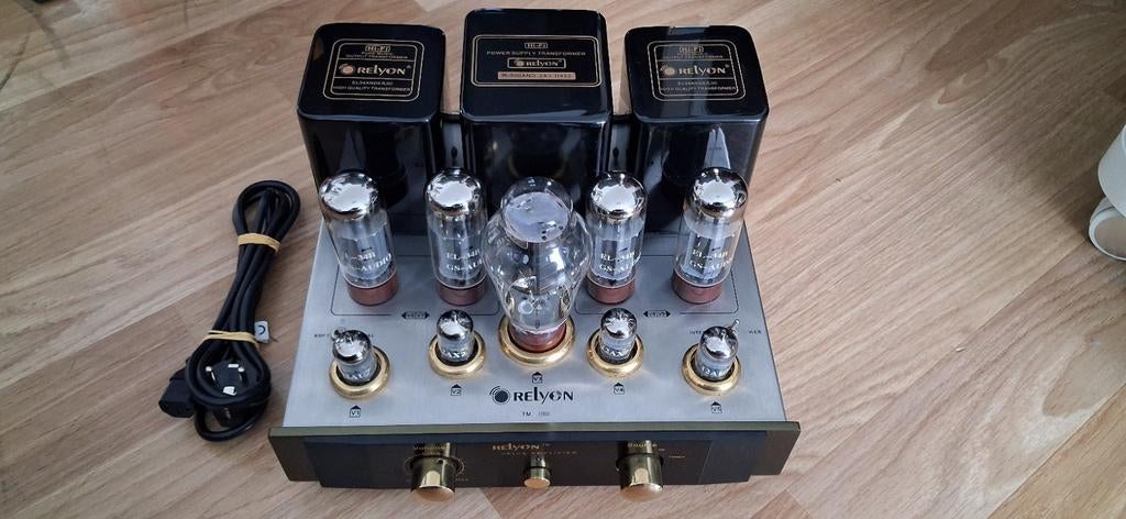Relyon Vacuum Tubes Amplifier (lees goed), Ophalen, 120 watt of meer, Overige merken