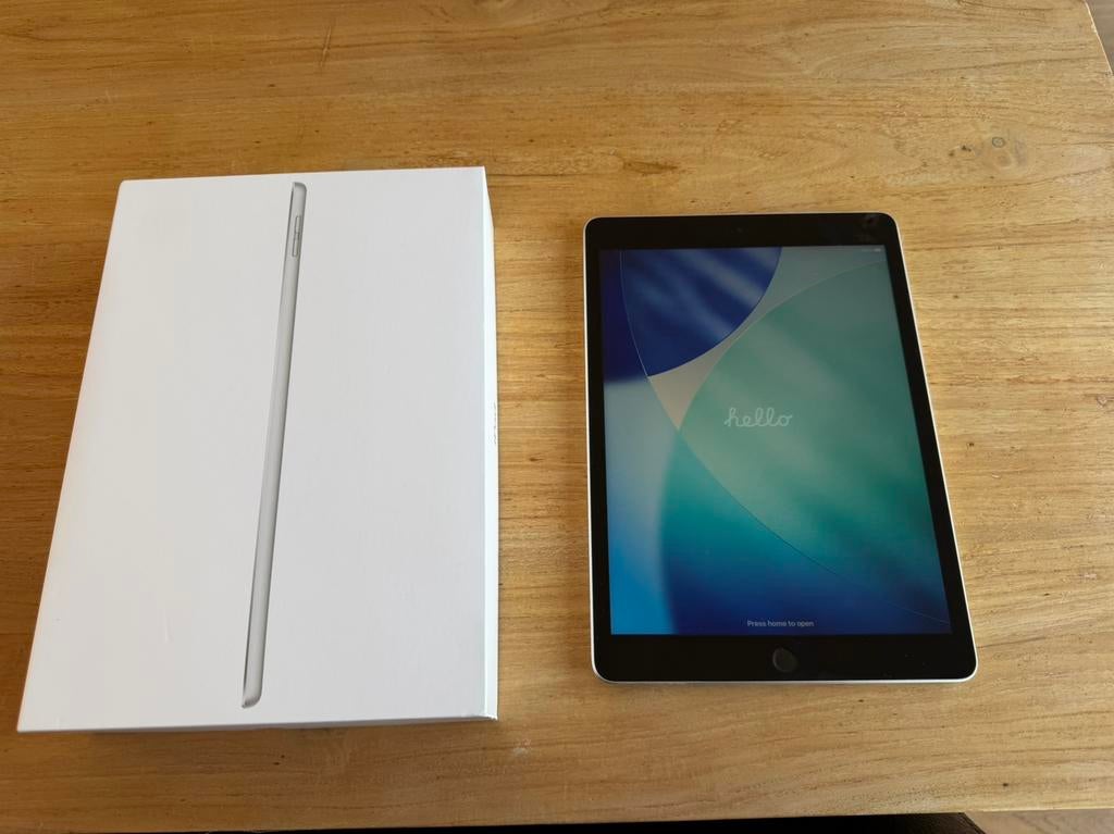 iPad 9e generatie 10,2 inch (2021) 64GB, Computers en Software, Apple iPads, 10 inch, Apple iPad, Ophalen of Verzenden, Zo goed als nieuw