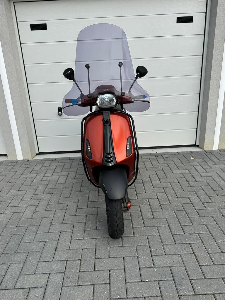 Vespa sprint 50cc 4t 2015 snor, Gebruikt, Overige modellen, Ophalen of Verzenden, Benzine