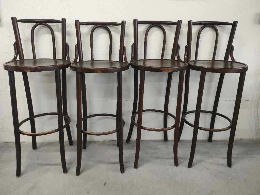 2 Thonet style barkrukken (Outlet De Overkant), Huis en Inrichting, Barkrukken, Ophalen, Gebruikt, Nb, Nb