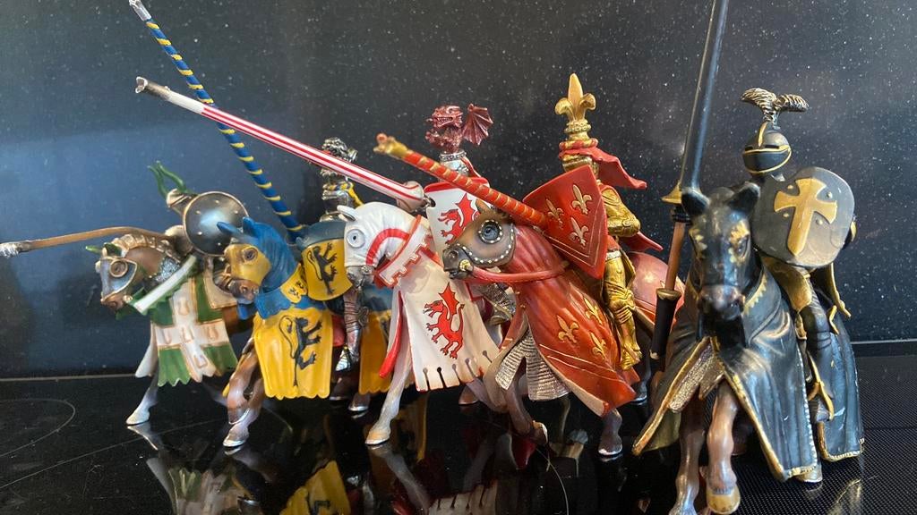 Schleich world of knights: Toernooi ridders compleet, Ophalen of Verzenden, Zo goed als nieuw