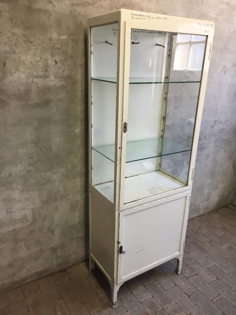 Vintage stalen dokterskast | medicijnkast | ziekenhuiskast, Ophalen, Vintage, 50 tot 100 cm, Glas