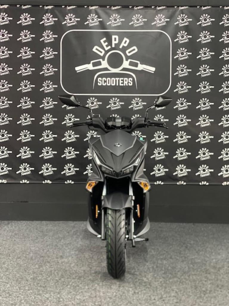 Kymco new Super 8 R Euro5 ACTIE!!, Fietsen en Brommers, Scooters | Kymco, Ophalen, Maximaal 45 km/u, Nieuw, 49 cc