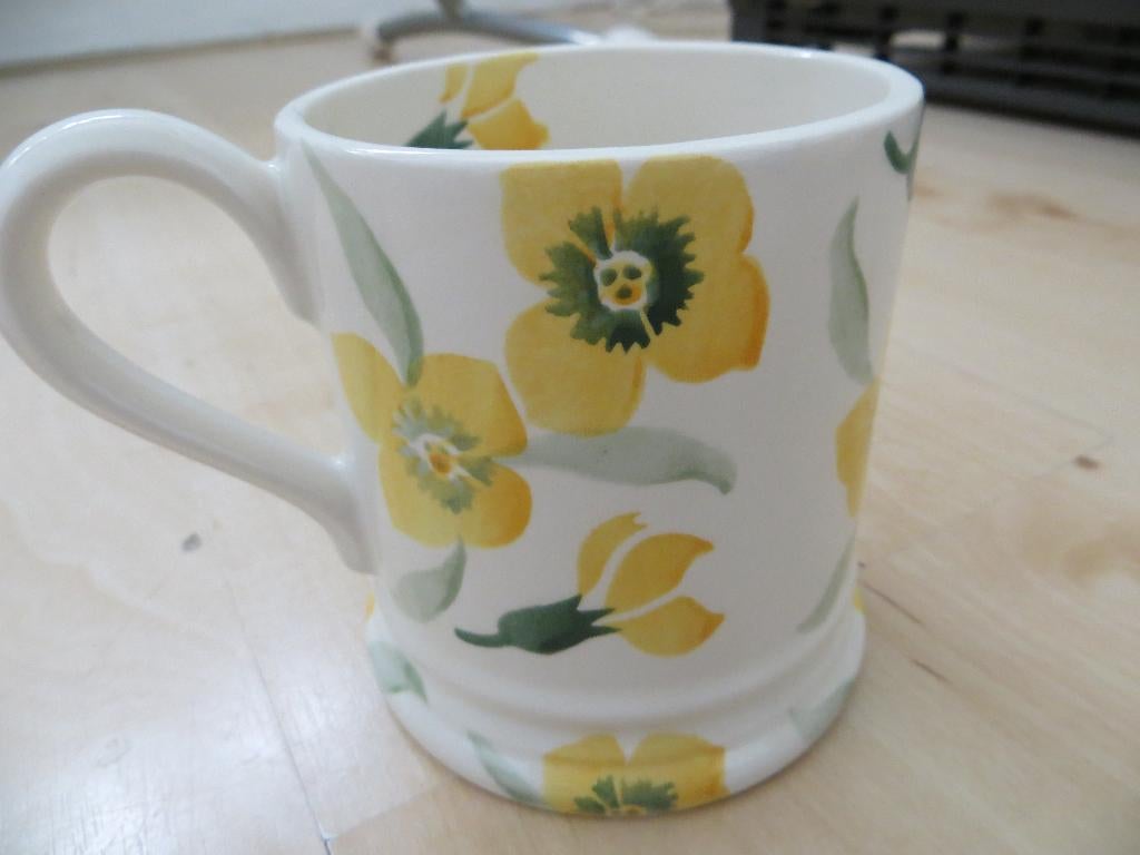 beker/Emma Bridgewater/Bloemen/Thee/Narcis/lente, Overige typen, Ophalen of Verzenden, Zo goed als nieuw, Overige stijlen