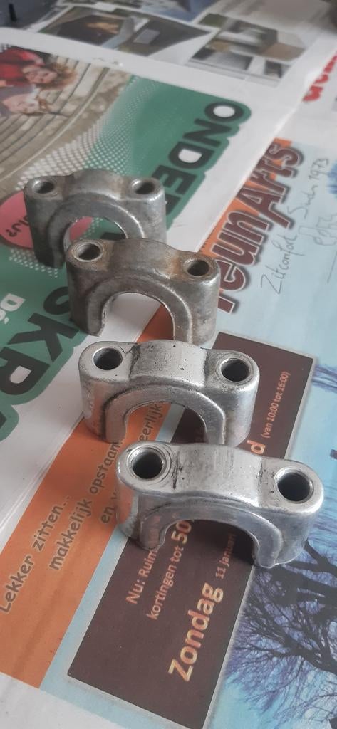 Stuur beugel montage 4 stuks 15 euro zundapp 517, Ophalen of Verzenden