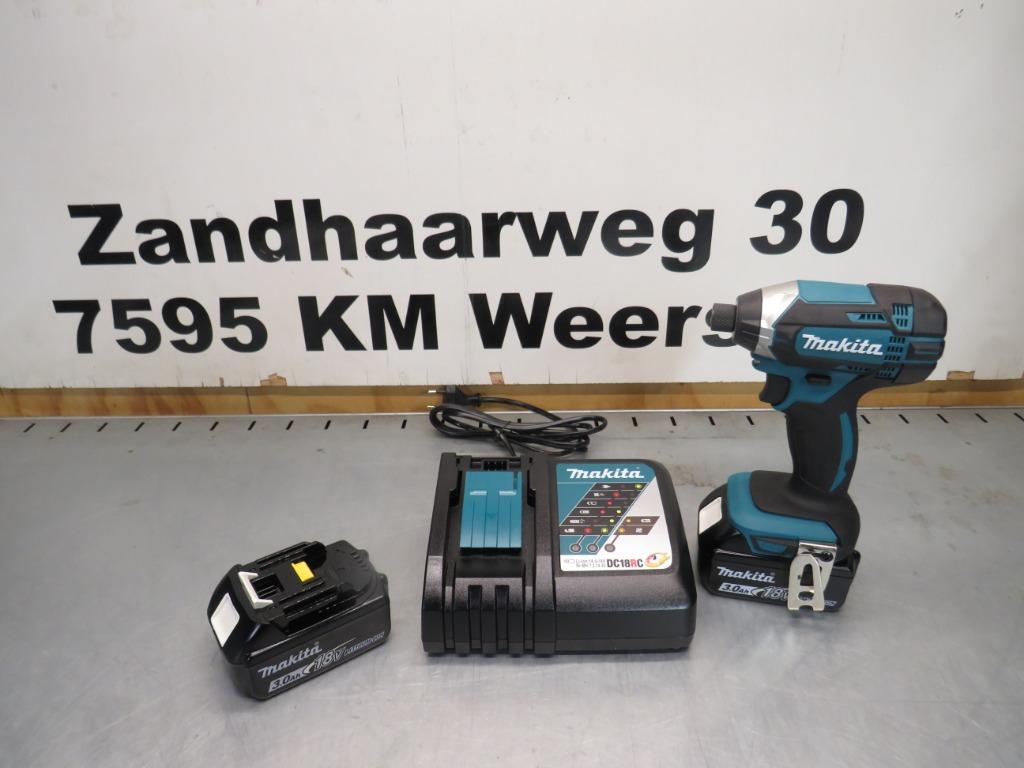 Makita DTD152 18V Li-ion slagschroevendraaier accus en lader, Makita, Nieuw, Zandhaarweg, Ophalen of Verzenden