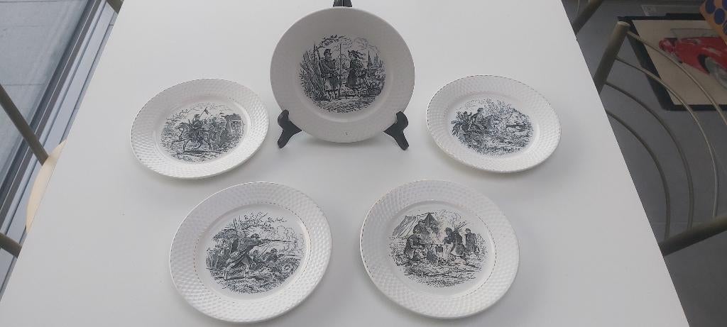 5 prachtige borden van Petrus Ragout Militaire, Ophalen of Verzenden