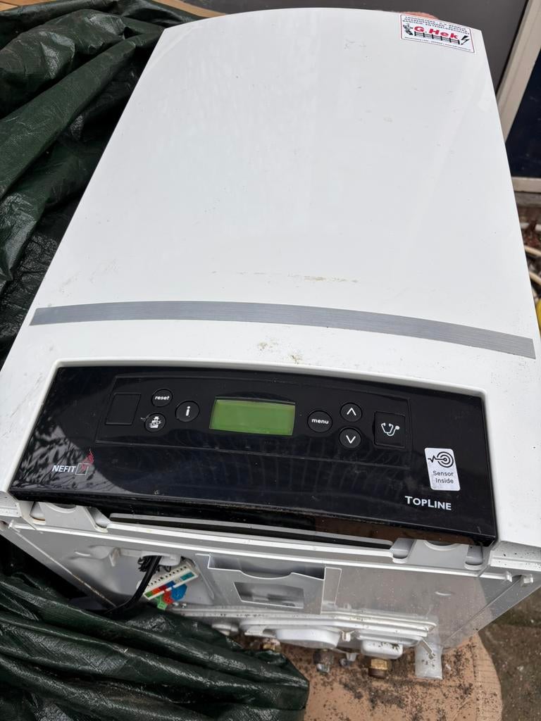 Te koop Nefit topline cw 5., Minder dan 20 liter, Ophalen of Verzenden, Zo goed als nieuw, Geiser