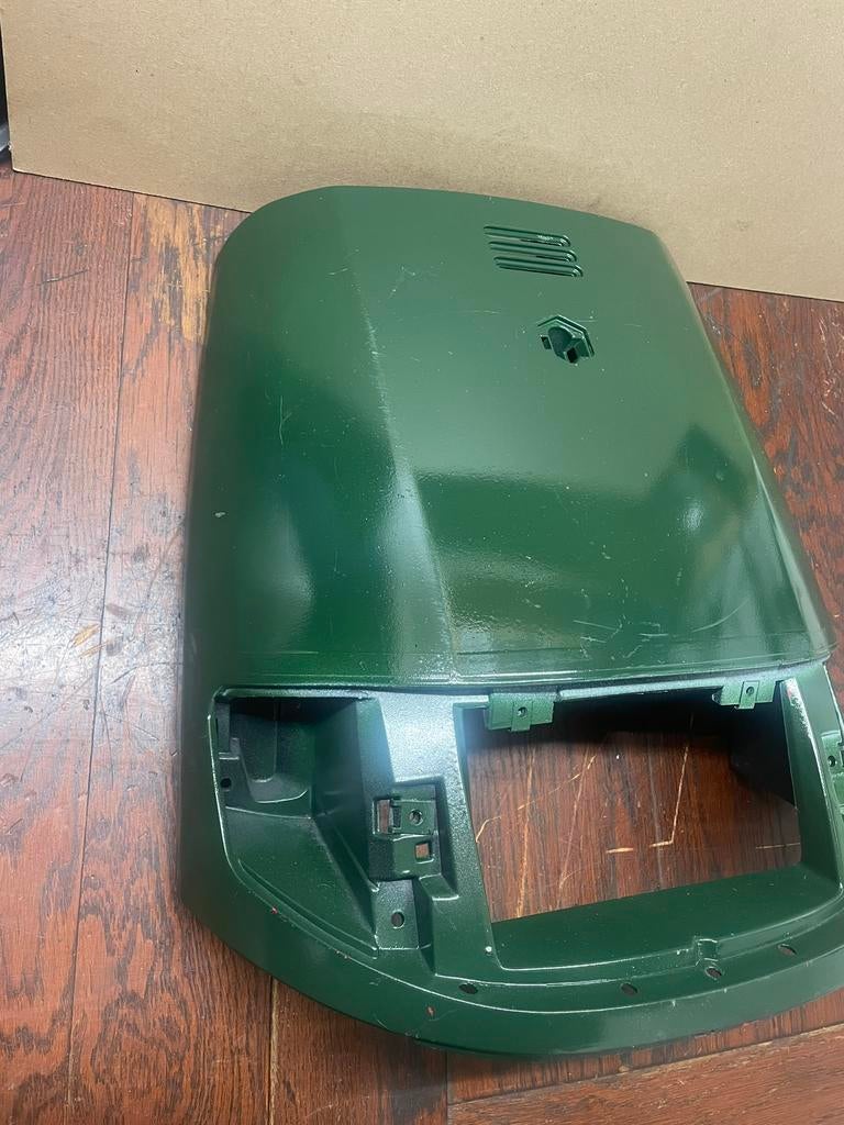 Piaggio skipper / quartz voorkap, Ophalen