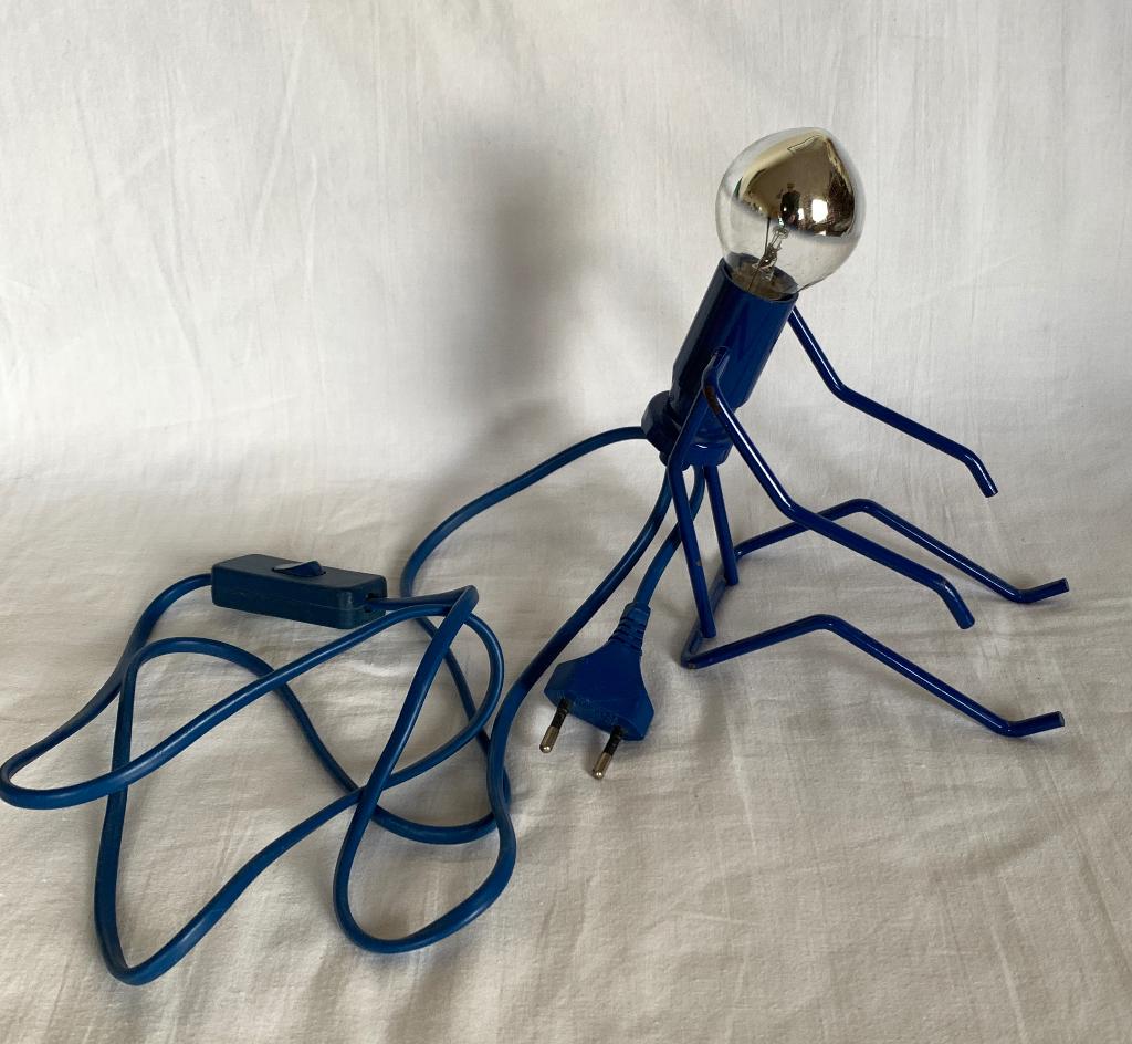 Vintage bedrade blauwe man lamp in style van Hank Kwint, Huis en Inrichting, Lampen | Tafellampen, Ophalen of Verzenden, Gebruikt