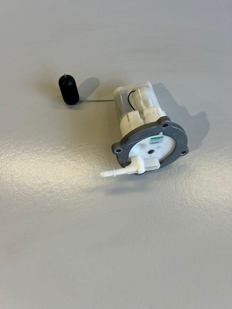 Benzinepomp Yamaha MT 09 GT Tracer 2022, Ophalen of Verzenden, Gebruikt