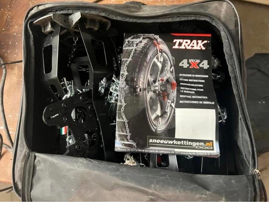 Te huur: TRAK 4x4 LT Sneeuwkettingen - Loopvlakmontage, Auto diversen, Sneeuwkettingen, Ophalen, Gebruikt