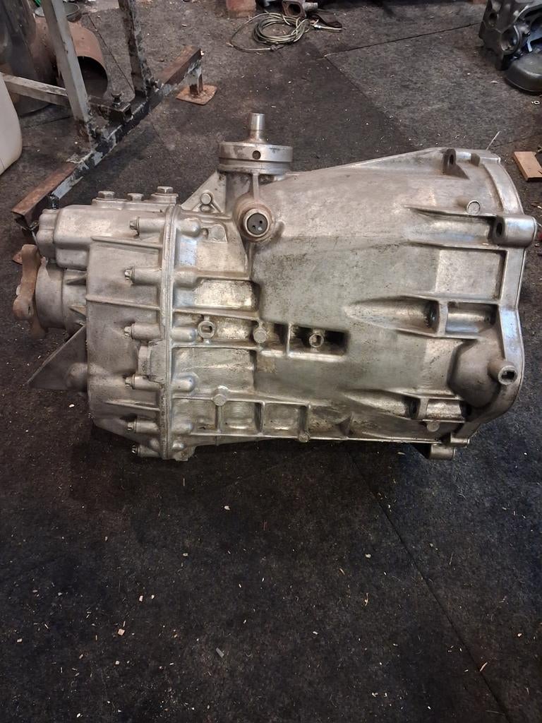 Vw  t4 lt  tdi versnellingsbak kompleet, Ophalen of Verzenden