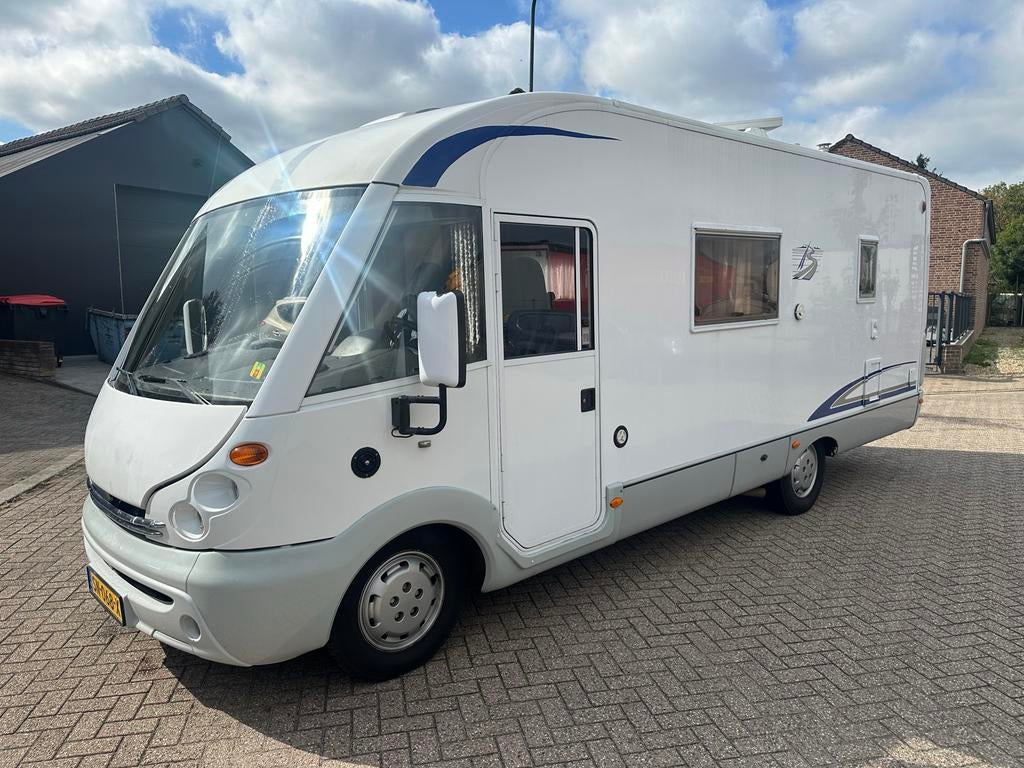 Ruime Bürstner Elegance 680,airco,solar,trekhaak, Caravans en Kamperen, Campers, Integraal, Standaard zit, Ringverwarming, Fiat