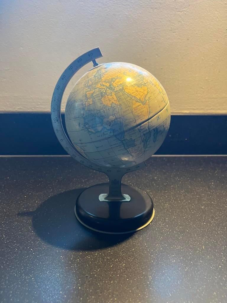 Wereldbol metaal engels vintage retro Chad Valley M200 €30, Ophalen of Verzenden, Gebruikt
