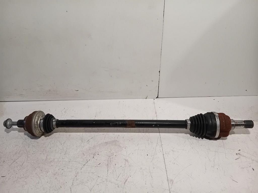 Aandrijfas rechts achter Volkswagen ID.4, Onderdelen@venauto.nl, Van der Ven Autorecycling B.V., Gebruikt, Ettenseweg 76, 4706 PB Roosendaal, The Netherlands