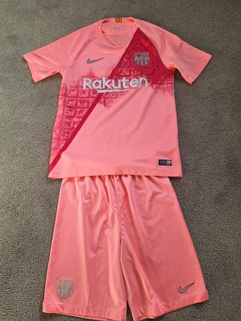 Voetbal tenue, Maat S, Ophalen of Verzenden, Gebruikt, Set