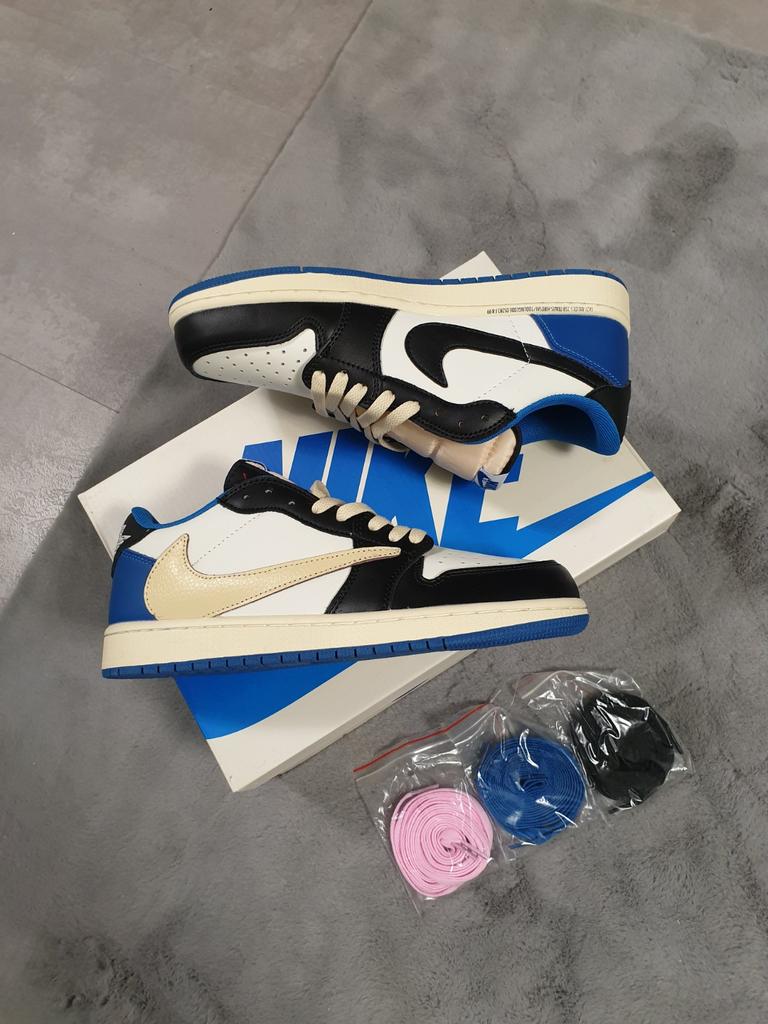 Partij schoenen nike lv runner tatic hermes dior prada b30, Ophalen