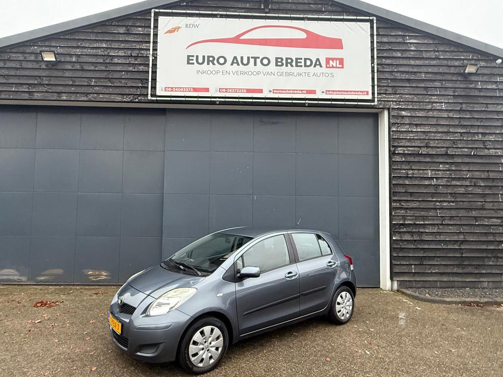 Toyota Yaris 1.3 VVTi Aspiration automaat, Elektrische ramen, 101 pk, 750 kg, 4 cilinders