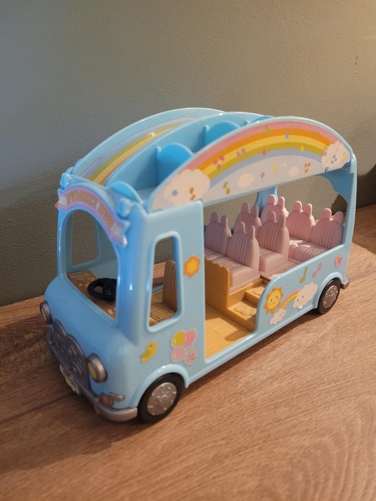 Sylvanian Families Nursery Bus, Ophalen
