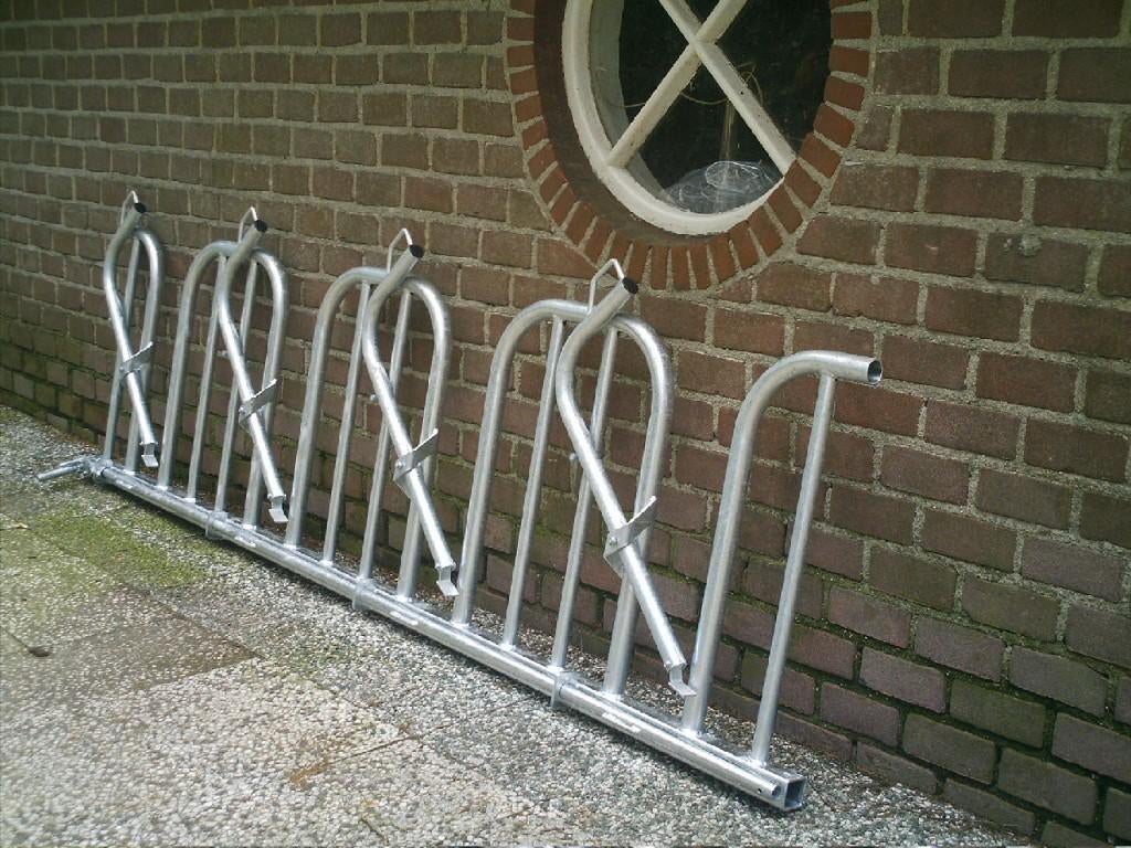 zweeds voerhek, Stalling