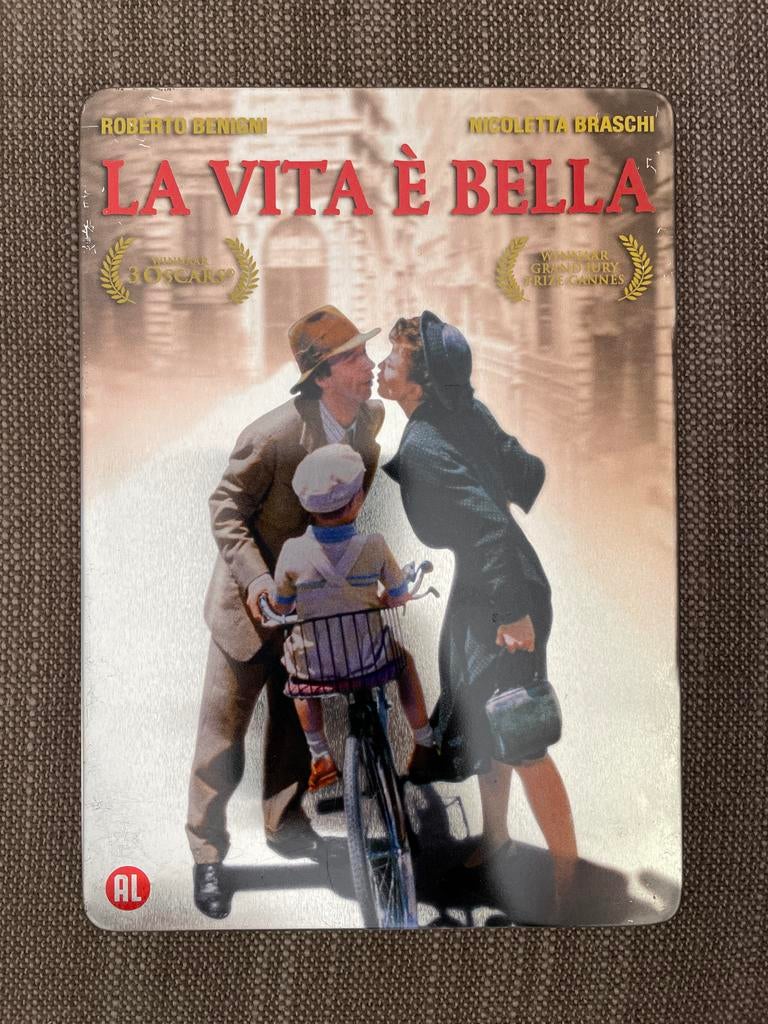 La Vita è Bella - dvd in metal case, Gebruikt, Waargebeurd drama, Boxset, Ophalen of Verzenden