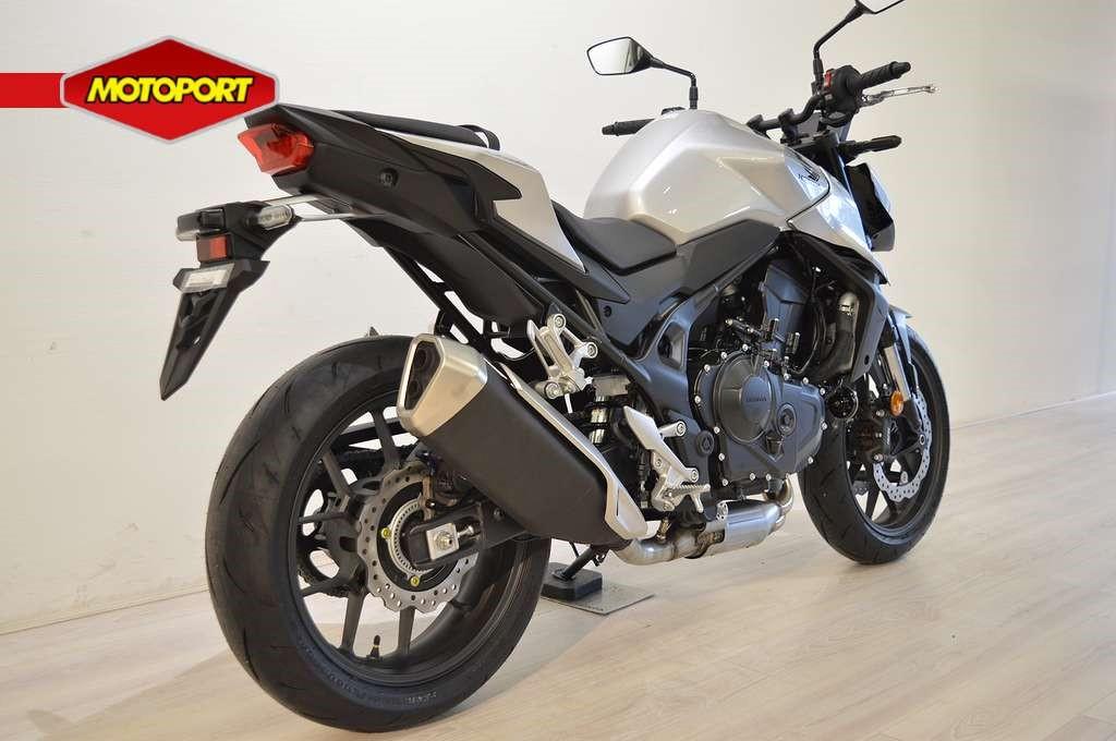 Honda CB 750 HORNET (bj 2025) - foto 3