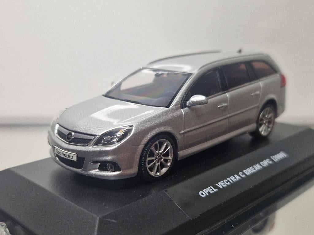 Schuco Opel Vectra C Break OPC 1:43, Ophalen of Verzenden, Zo goed als nieuw, Auto, Schuco