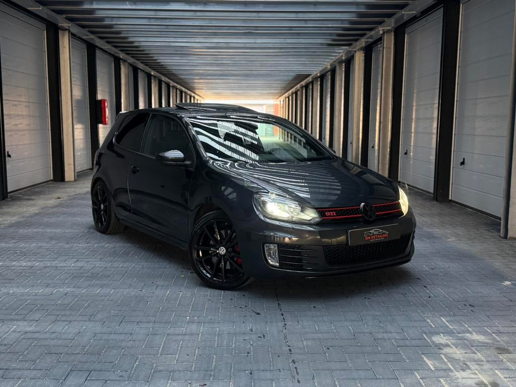 Volkswagen Golf 2010 PANO/MILTEK/DYNAUDIO/STOELVERWARMING, Voorwielaandrijving, Stof, Euro 6, 4 cilinders