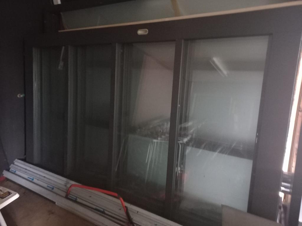 Houten schuifdeur 3x met helder glas en rails, Ophalen, Gebruikt, Binnendeur, Schuifdeur