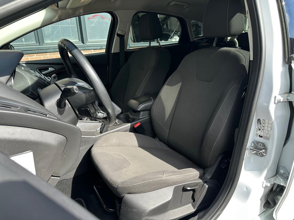 Ford Focus 1.0 EcoBoost Edition Plus ST-Line|Led|Pdc|Stoelve, Auto's, Euro 5, 125 pk, Gebruikt, Lichtsensor