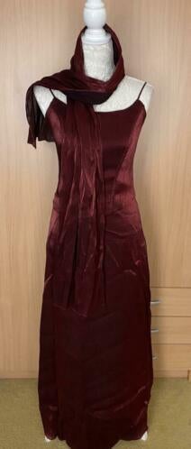 Dynasty lange rok met top en stola maat S