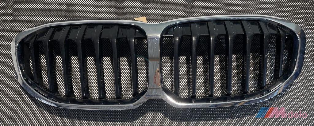 BMW F40 GRILL 7076802, Gebruikt, -, -, Ophalen of Verzenden