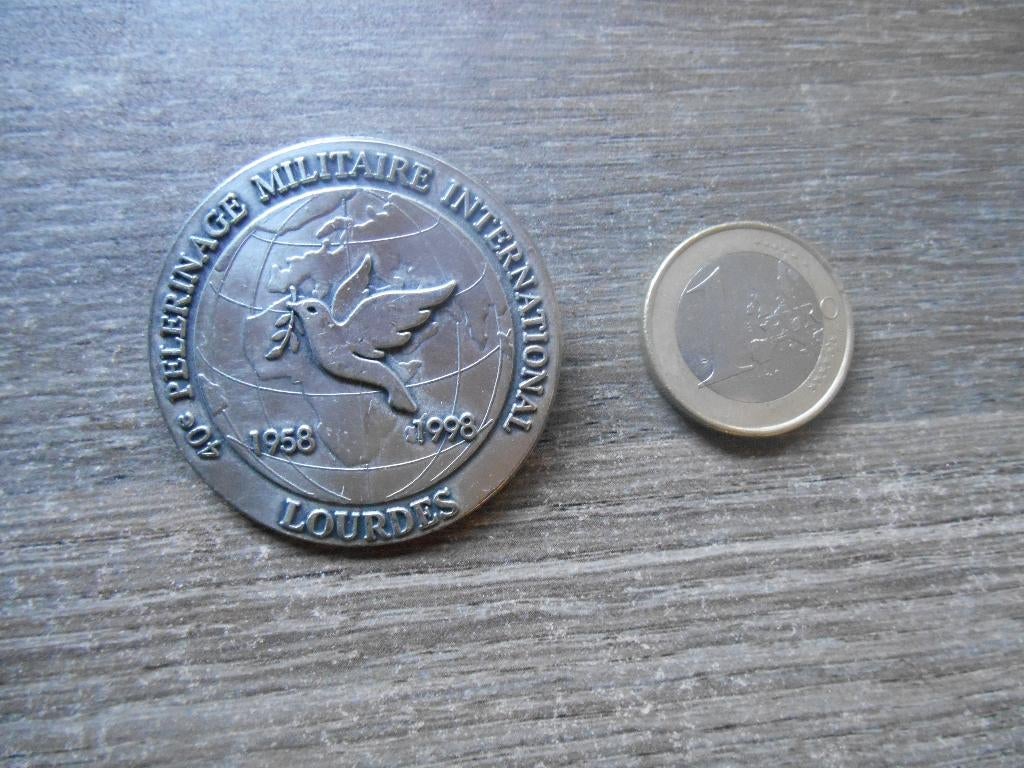 Broche 40ste internationale militaire bedevaart tocht 1998, Ophalen of Verzenden, Landmacht, Nederland, Overige typen